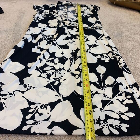 JONES New York collection black white floral sleeveless wrap embellished dress L - Picture 9 of 11